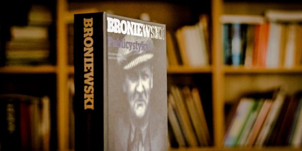 Recenzja: Poeta tragiczny