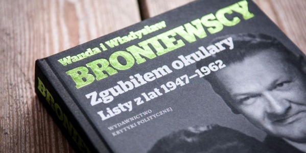 Recenzja: Poeta pisze i pije