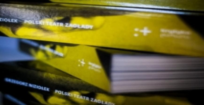 Książka Niziołka w rankingu Dwutygodnika