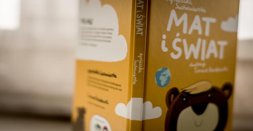 Mat poznaje świat, a dzieci chcą się uczyć