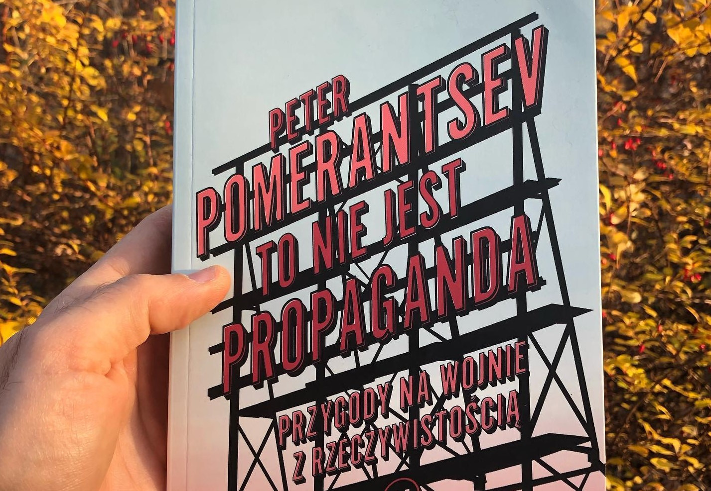 Fascynująca książka o tym, jakie mechanizmy rządzą dziś informacją